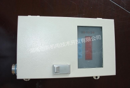 QKW3-2微機(jī)箱